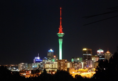 Der Tower in der Nacht.