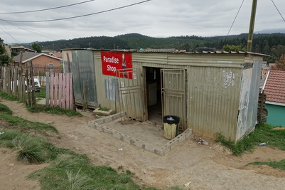 Laden im Township von Knysna